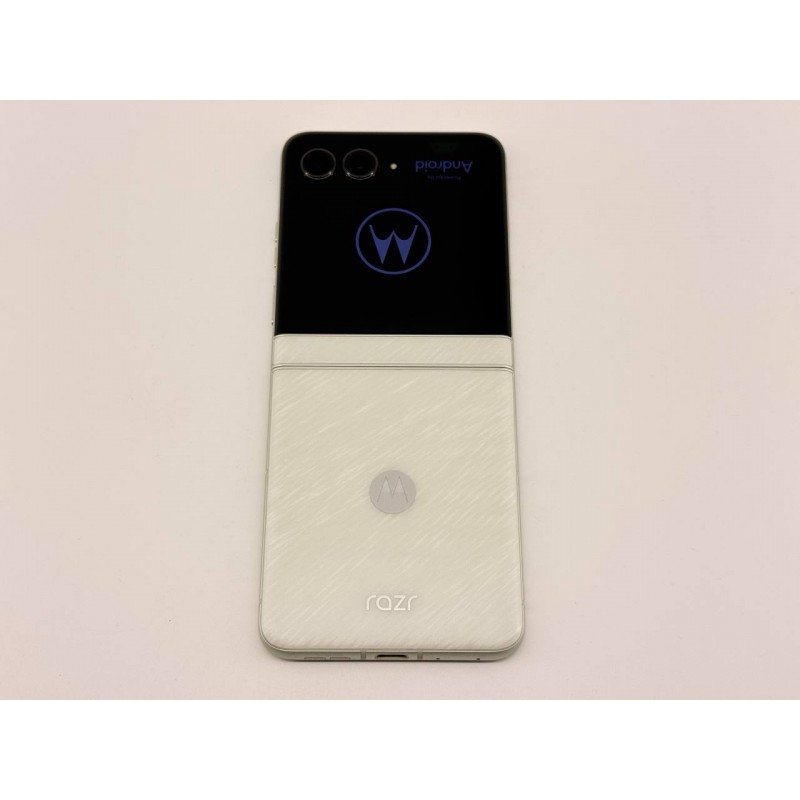 Купить Motorola Razr 60 8GB/256GB (XT2553-1) Motorola Razr 60 8GB/256GB (XT2553-1)